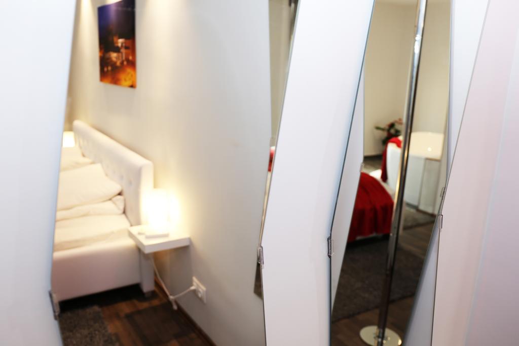 Velnoek Luxus Apartman Makó المظهر الخارجي الصورة